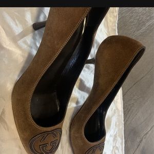 Suede Gucci Pumps